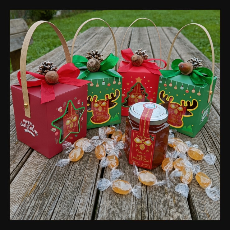 Confezione regalo con Miele di Millefiori e caramelle al miele